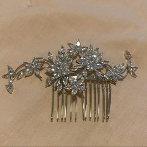 Bridal hair clip